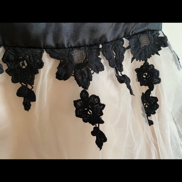 NEW! Jr Plus Party/Prom Dress - Picture 5 of 11